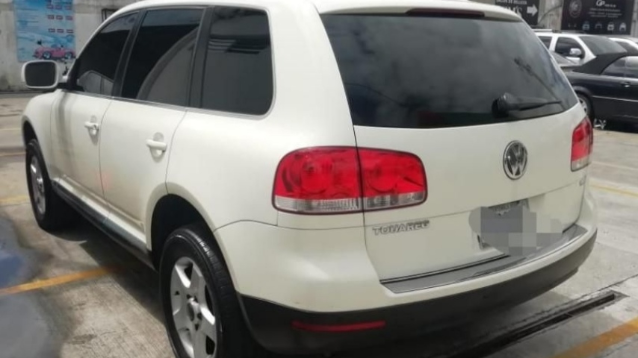 VOLKSWAGEN TOUAREG - 2006